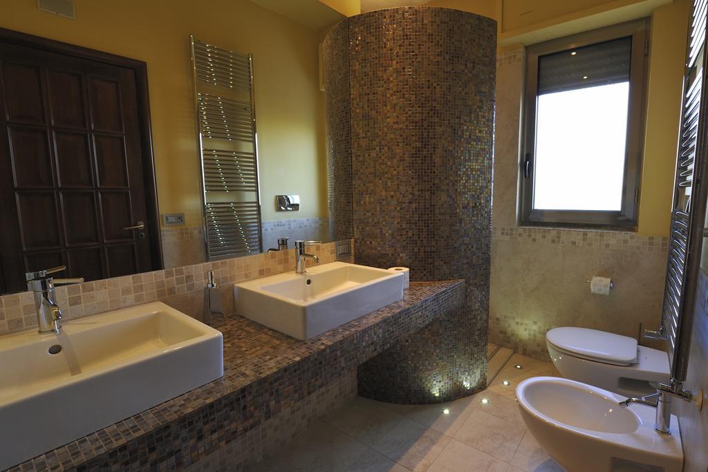 La Ambienti Sanificati Con Generatore Di Ozono Bed and breakfast 2*